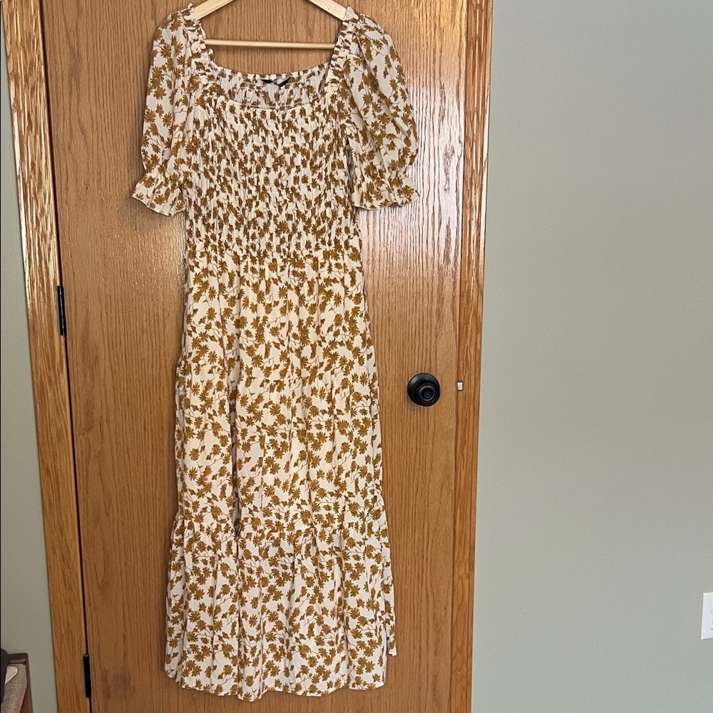 Floral Puff Sleeve Dress